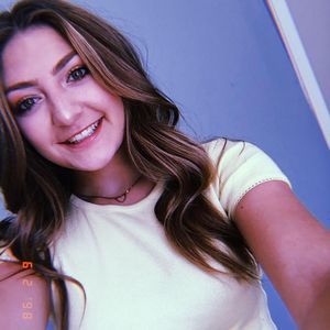 Meet your Posher, Annie